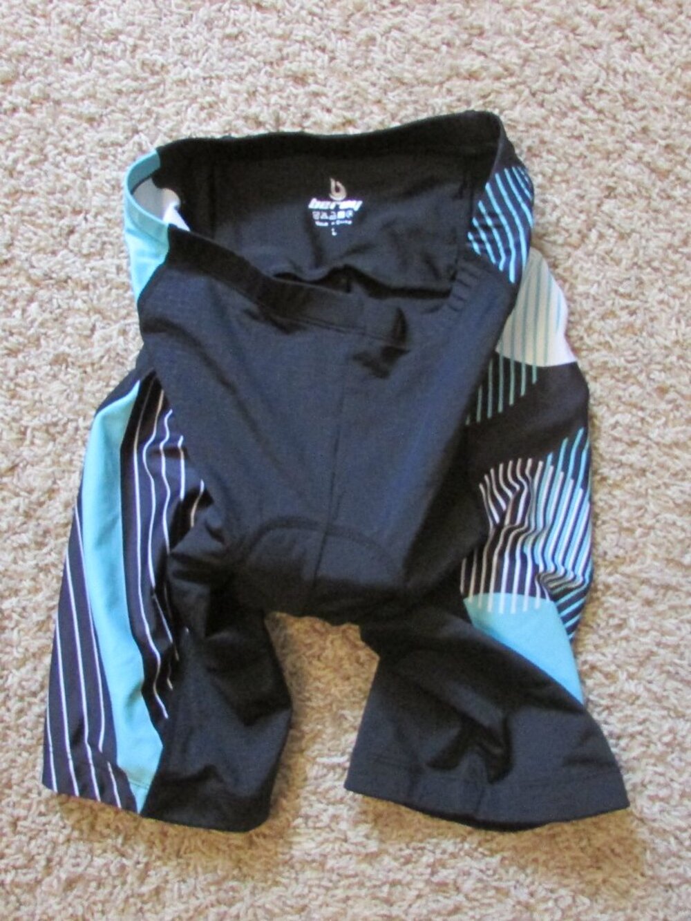 NEW Beroy Cycling Shorts Black Aqua Padded Spandex Large Back Zipper Pocket